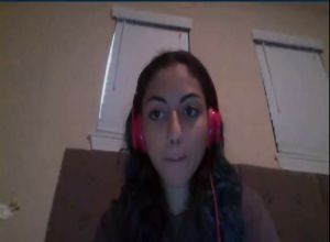 Молодая в скайпе для парней мастурбирует